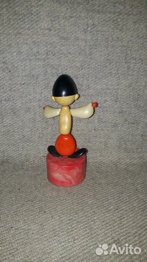 Игрушка СССР Гуцул попрыгунчик Сморгон 12 см