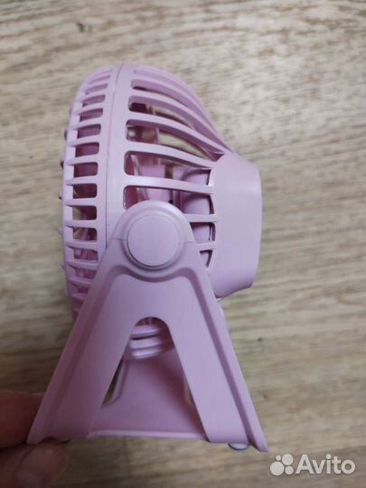 Вентилятор настольный новый