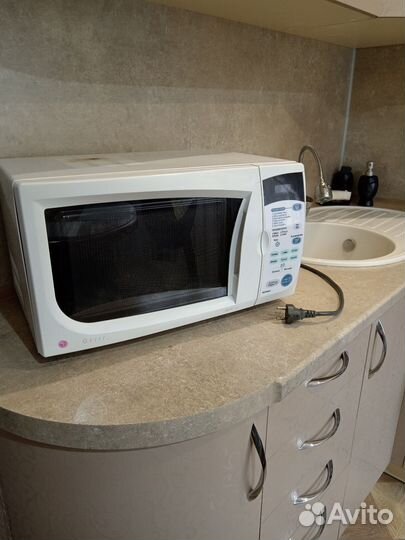 Свч микроволновая печь гриль LG