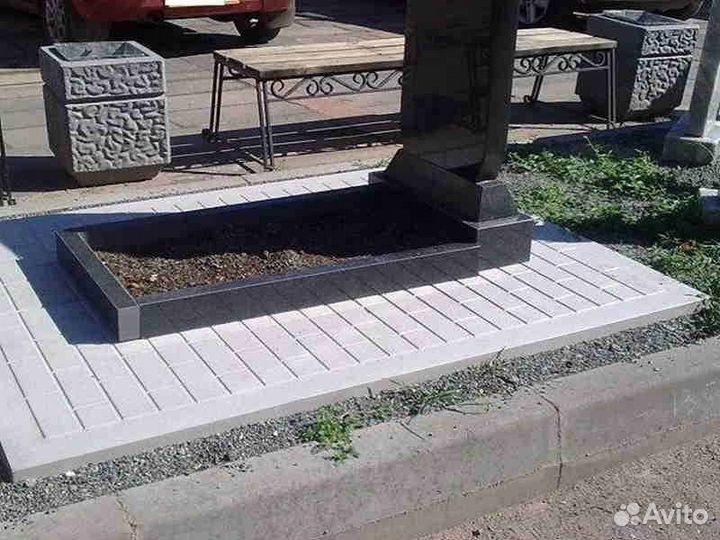 Ритуальные плиты мощения