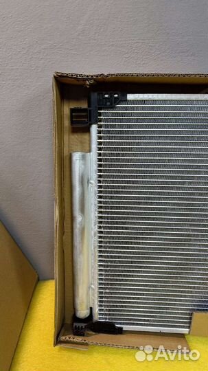 Радиатор кондиционера Toyota Camry v70