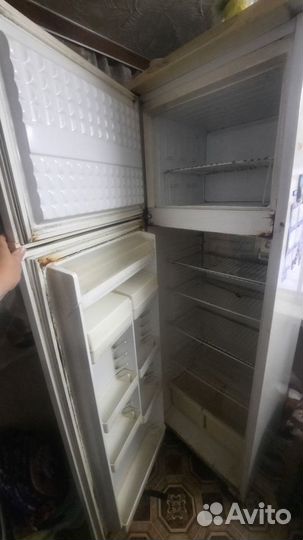 Холодильник бу