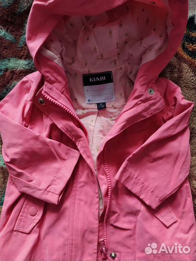 Верхняя одежда на девочку