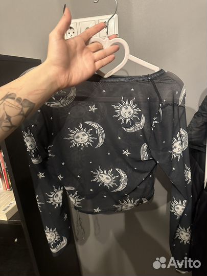 Топ женский с длинными рукавами