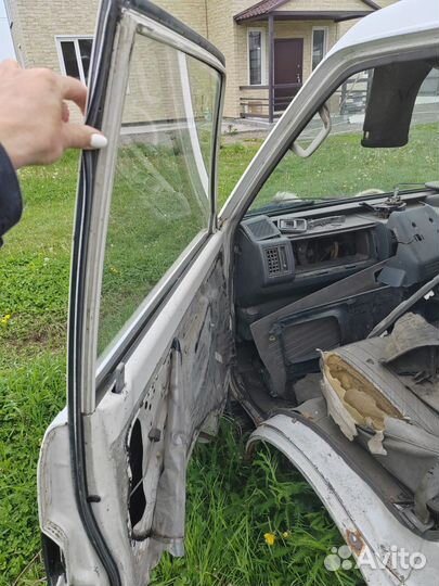 Продам кабину Мазда Бонго