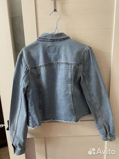 Джинсовая куртка