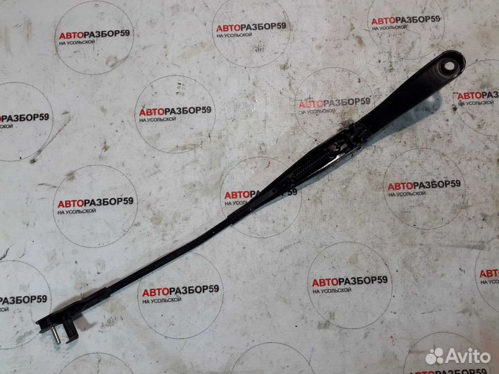 Поводок стеклоочистителя Opel Astra H