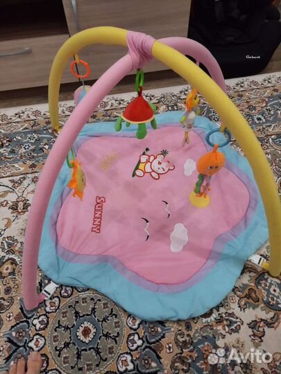 Развивающий коврик