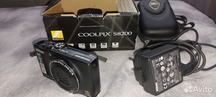 Nikon coolpix s8200