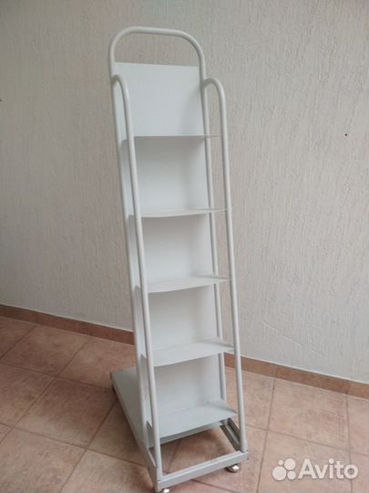 Металлический стеллаж