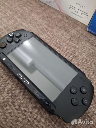 Sony psp street прошитая 32GB