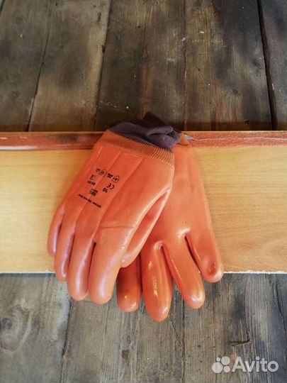 Прорезиновые утеплённые перчатки
