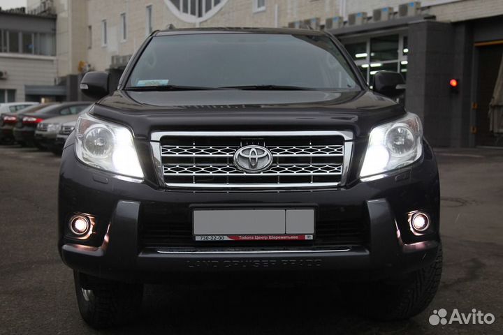 Решетка радиатора серебро Toyota Prado 150