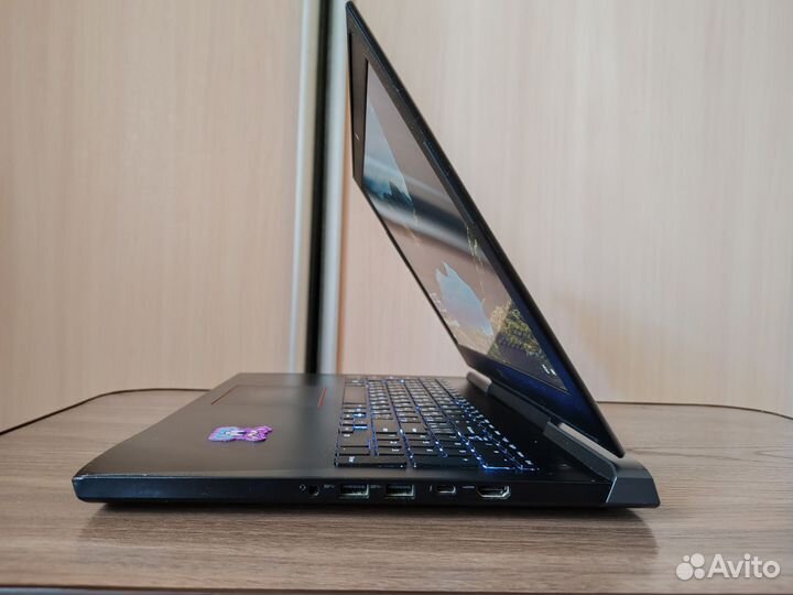 Игровой ноутбук dell Inspiron 7577