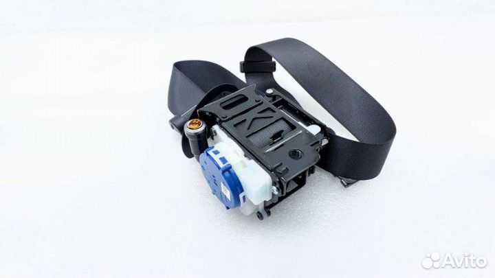 Б/У Б/У Ремень безопасности с пиропатроном
