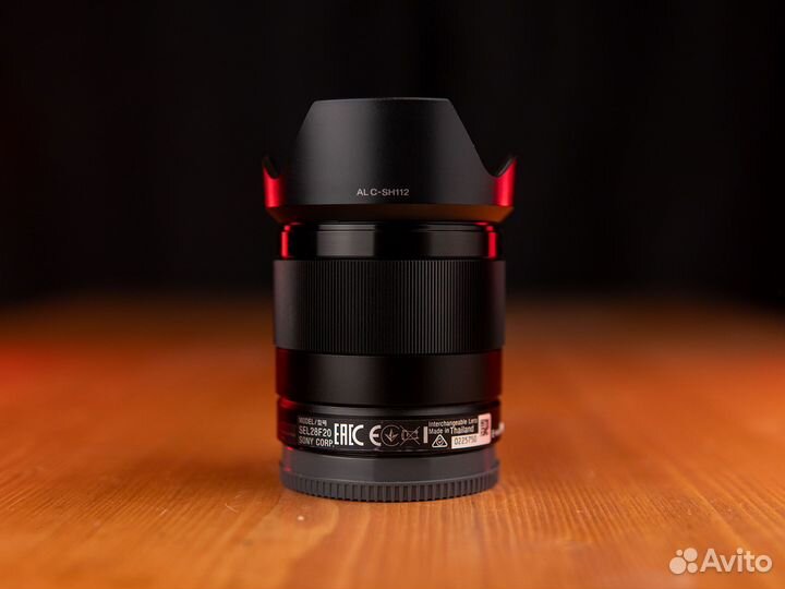 Sony 28mm f/2 (Sony E Fullframe)