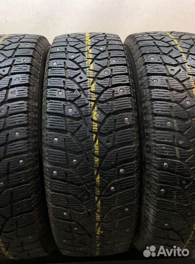 Bridgestone Blizzak Spike-02 185/65 R15 99Y