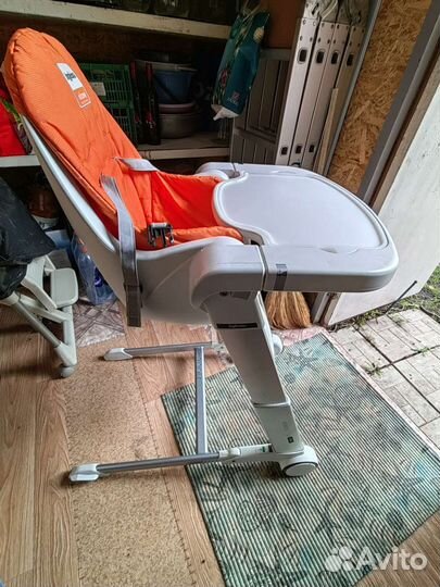 Стульчик для кормления inglesina