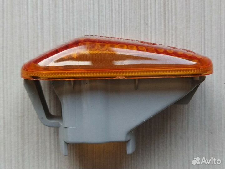 Сигнал поворота жёлтый Honda