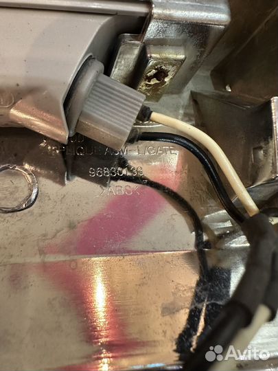 Молдинг крышки багажника Chevrolet Captiva 1 C100