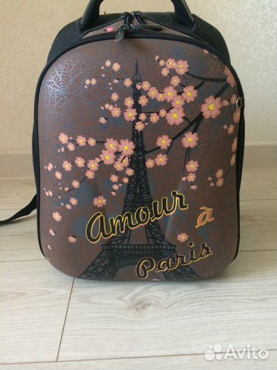 Рюкзак школьный