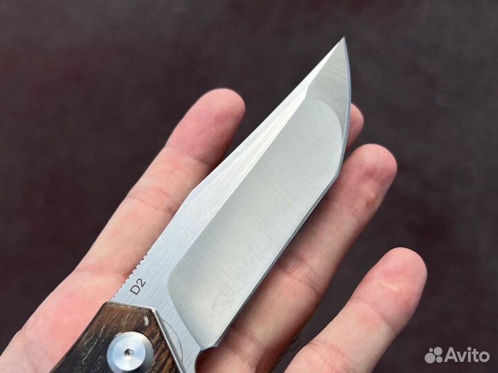 Нож Lion d2
