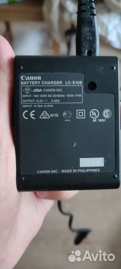 Зарядка для фотоаппаратов Canon LC - E10E