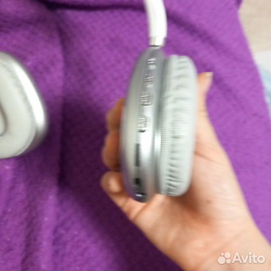 Без проводные наушники