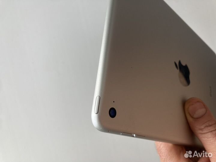 iPad mini 4 128gb Wi-Fi