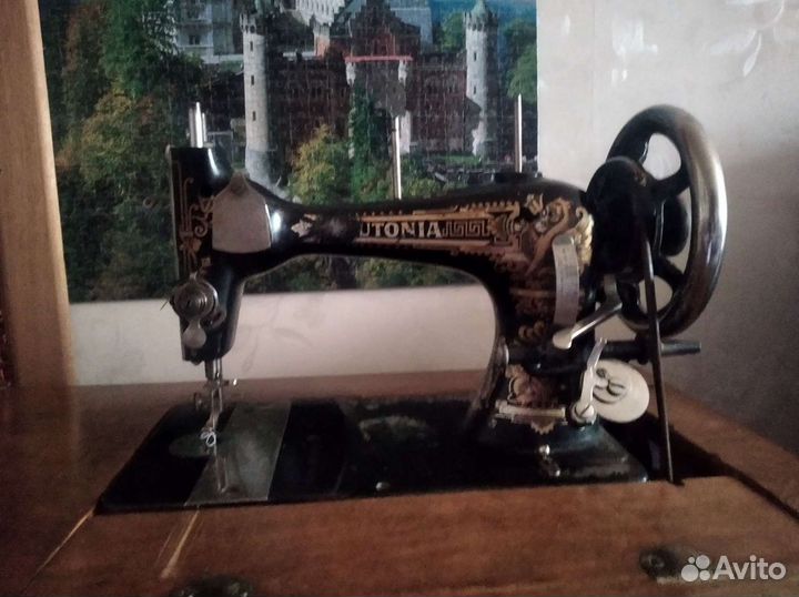Швейная машина теутония