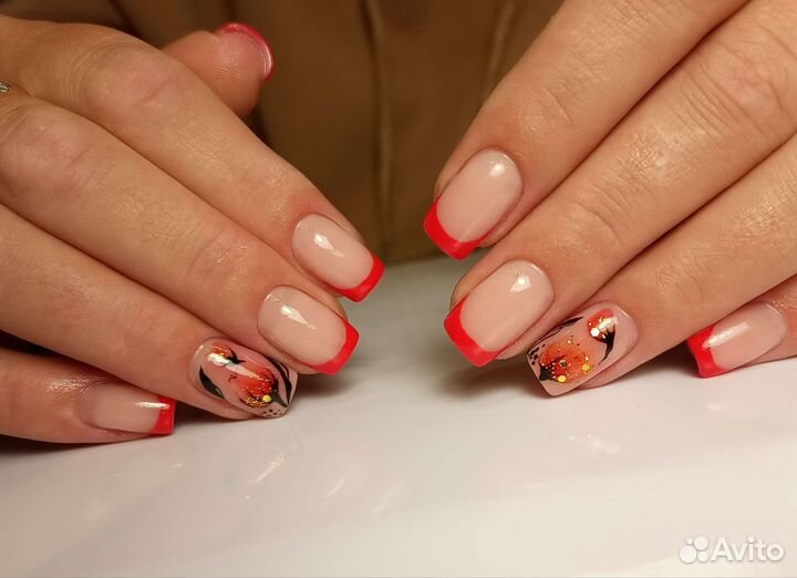 Срочное наращивание покрытие ногтей гелем