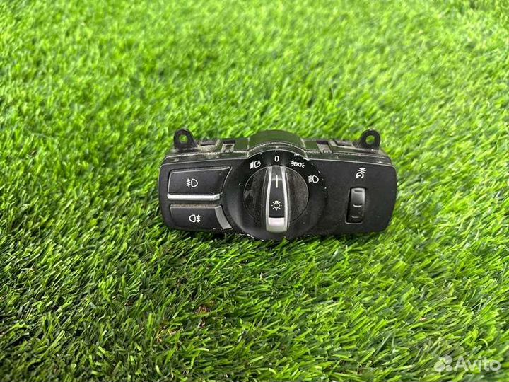 Блок включения фар Bmw 5 F10 N52B25 2011