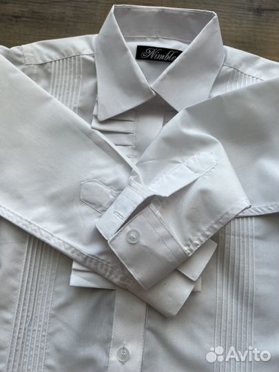 Рубашка новая классическая на 5 лет