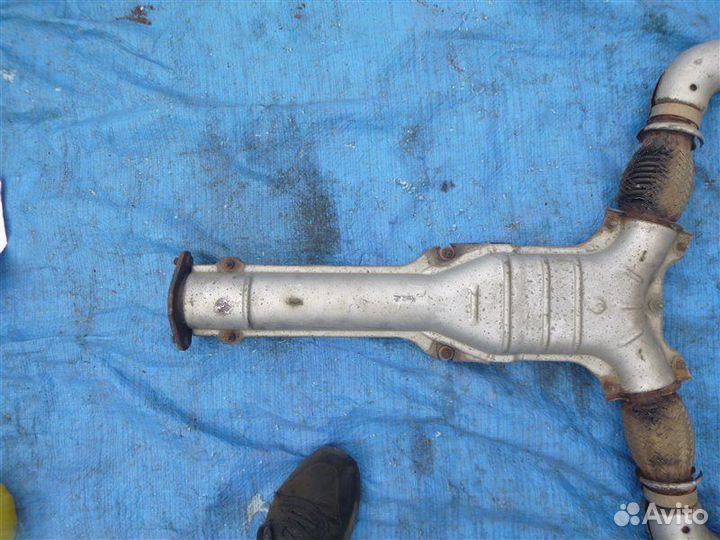 Глушитель Nissan Fairlady Z33 VQ35DE 2006