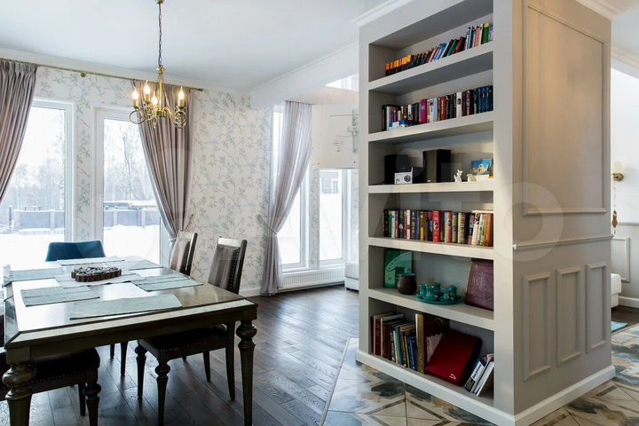 Дом 190 м² на участке 14 сот.