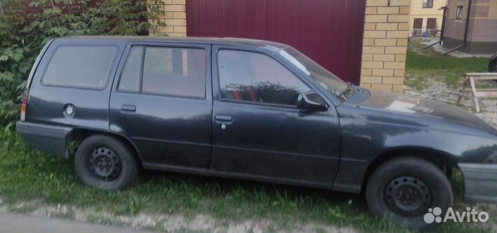 Opel Kadett 1.6 МТ, 1990, 100 000 км