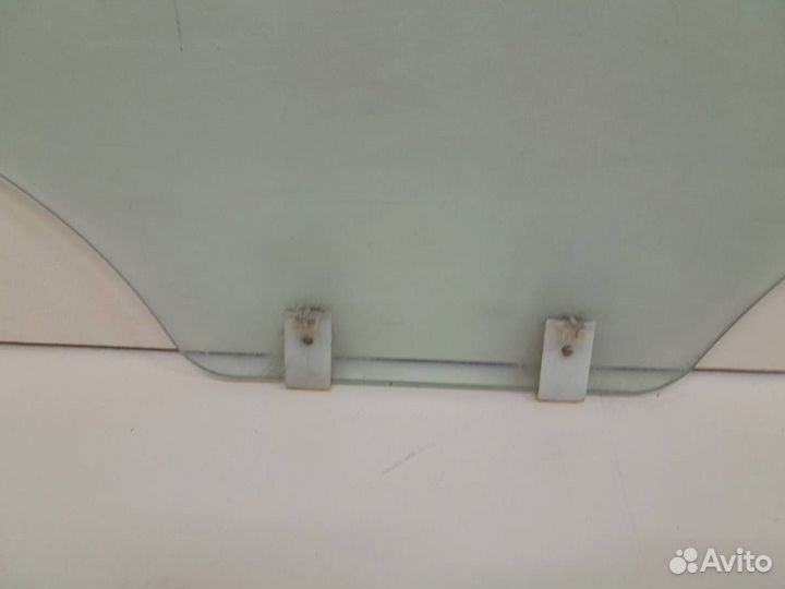 Стекло двери передней правой Kia Rio 3 UB 2011-201