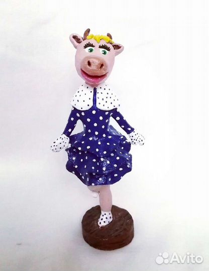 Фигурка - Коровка