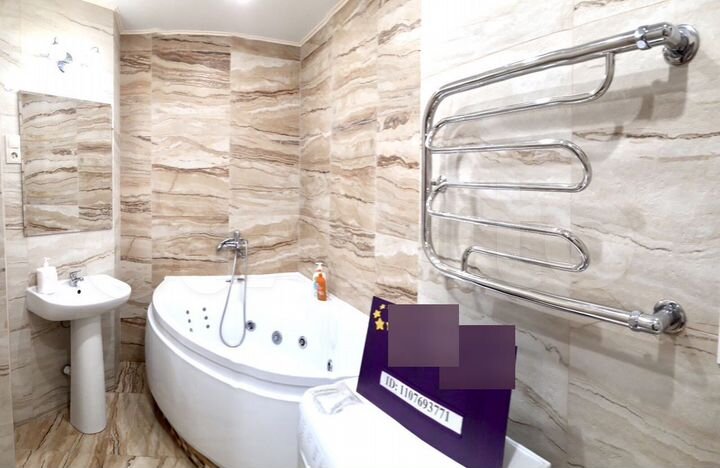 2-к. квартира, 65 м², 8/14 эт.