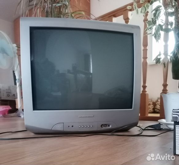 Телевизор