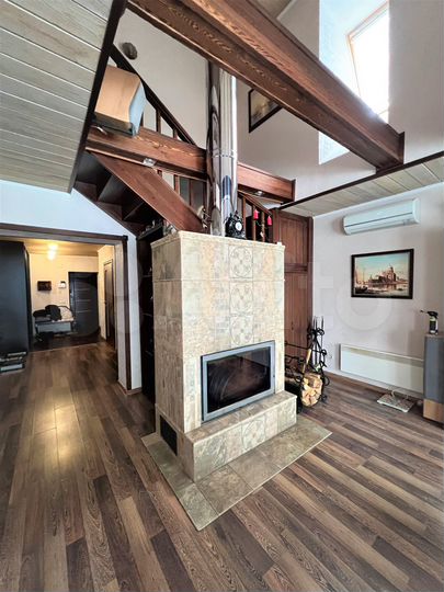 Дом 250 м² на участке 25 сот.