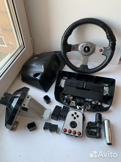 Запчасти для игровых рулей