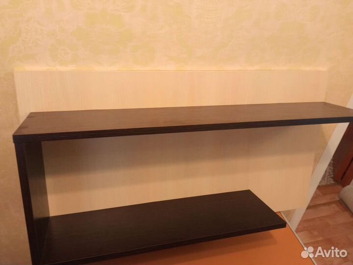 Полка настенная навесная