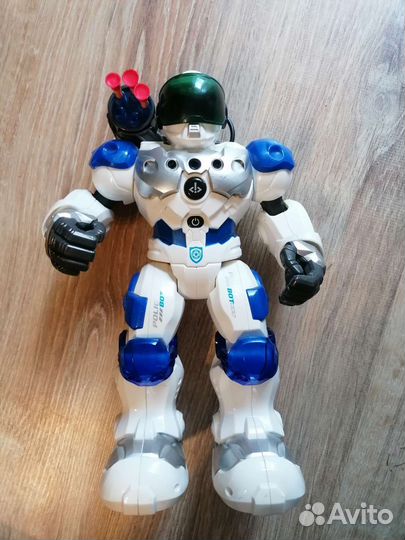 Игрушка робот