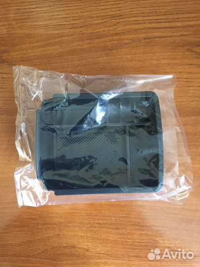 Консоль для хранения мелочей в Volkswagen Golf