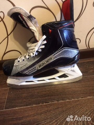 Коньки хоккейные