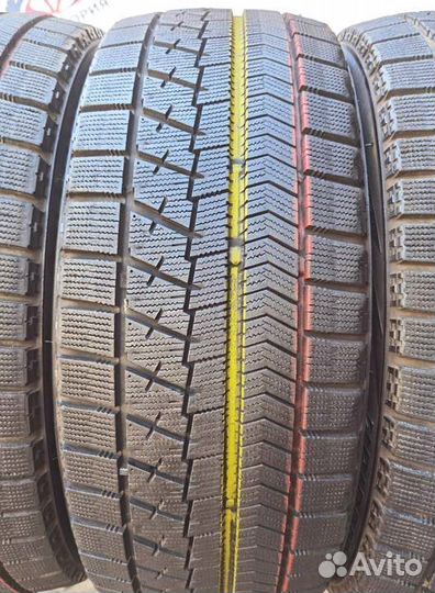 Bridgestone Blizzak VRX 225/45 R18 91Q