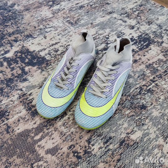 Бутсы шиповки 37 р, б/у, в хорошем состоянии