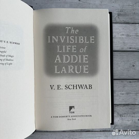 The Invisible Life of Addie LaRue V. E. Schwab