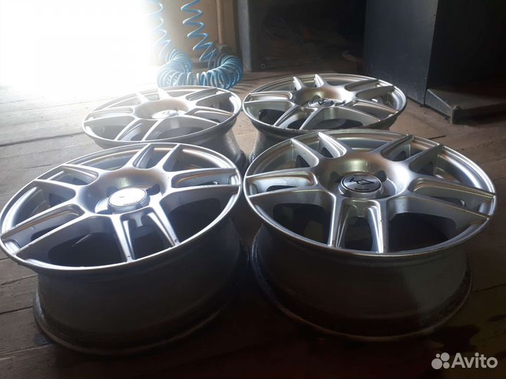 Диски литые r15
